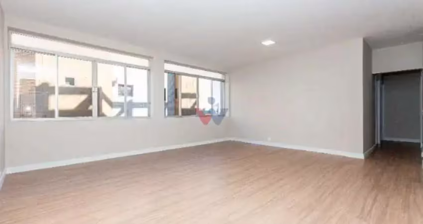 Apartamento amplo e reformado no batel água verde  3 quartos   vaga