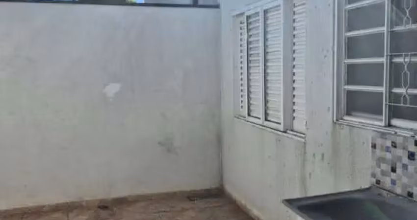 Kitnet / Stúdio para alugar no Jardim Helena, Bauru 