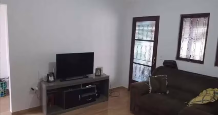 Casa com 2 dormitórios e 5 vagas de garagem para venda - parque viaduto - bauru/sp