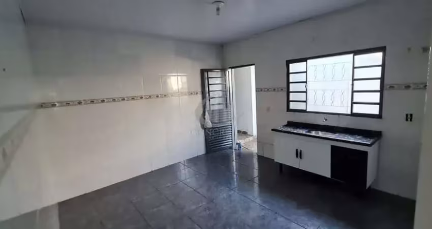 Casa com 2 quartos para alugar na Vila São Paulo, Bauru 