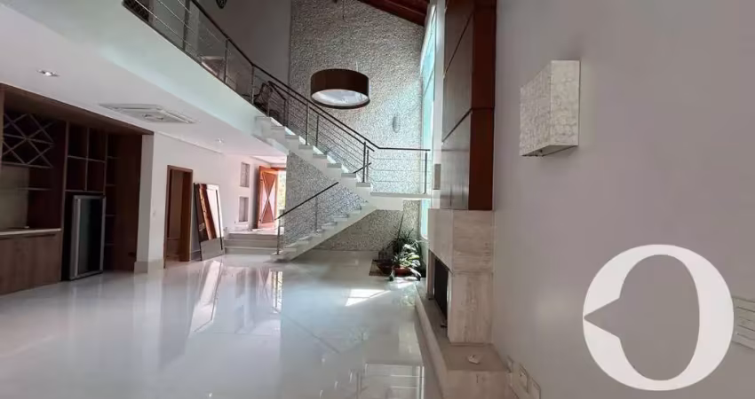 Linda com vista deslumbrante para mata! excelente casa e ótimo acabamento