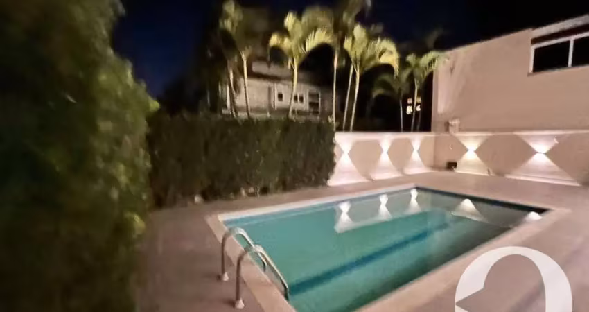 Residencial 9 totalmente reformada em localização previlegiada