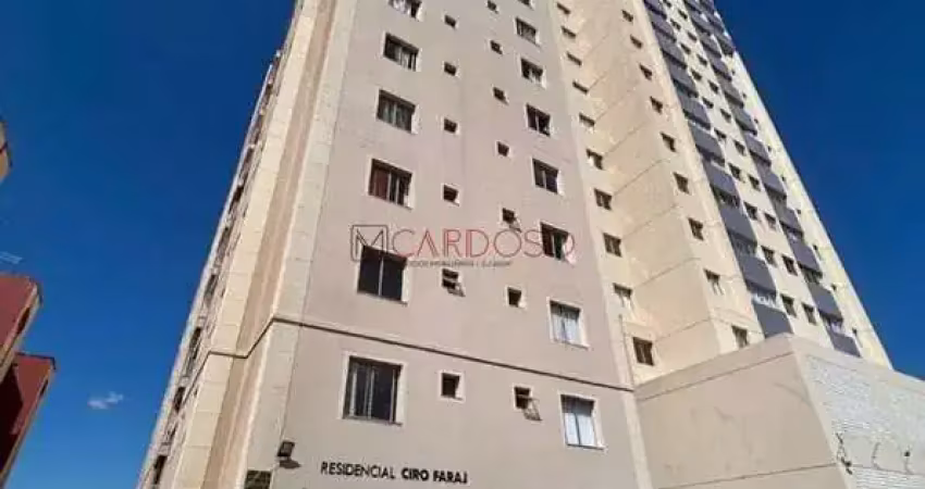 Apartamento 02 quartos, suíte, varanda  res. ciro faraj qnn 11-ceilândia sul,