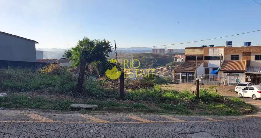 Terreno à venda, 746 m²,  jardim amália - volta redonda/rj