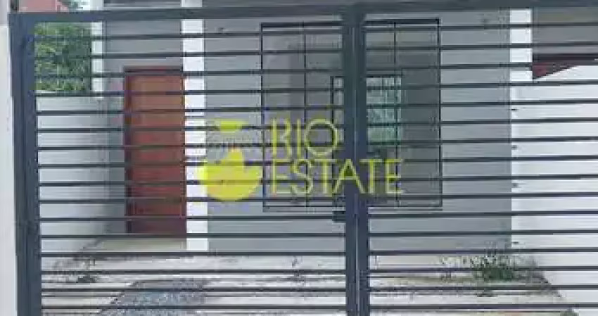 Casa com 2 quartos à venda na Avenida Olímpio Teixeira, Roma, Volta Redonda