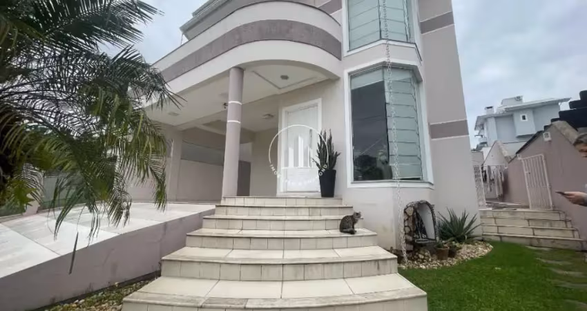 Casa 4 quartos com 1 suíte e 260m² - pedra branca - plc