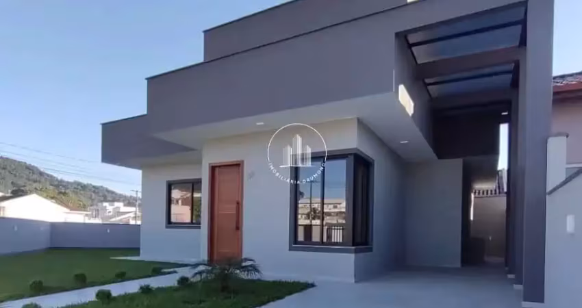 Casa com 3 quartos à venda na Rua Miguel Batista da Silva, 198, Bela Vista, Palhoça