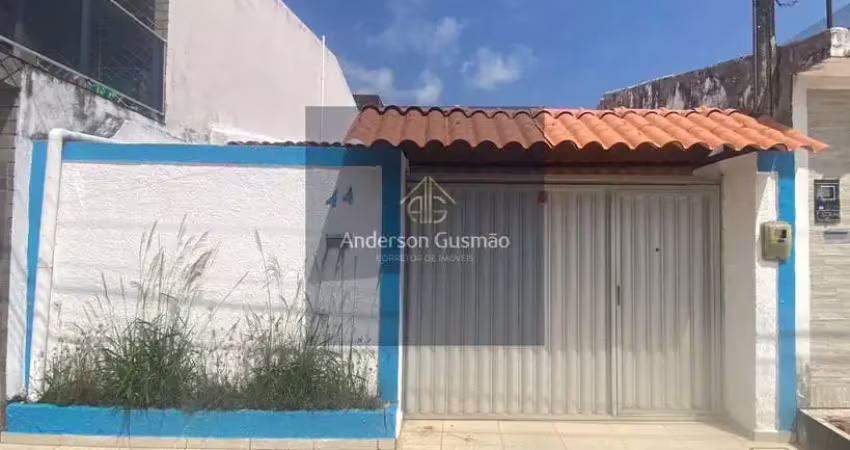 Casa com 3 quartos para alugar no Farol, Maceió 