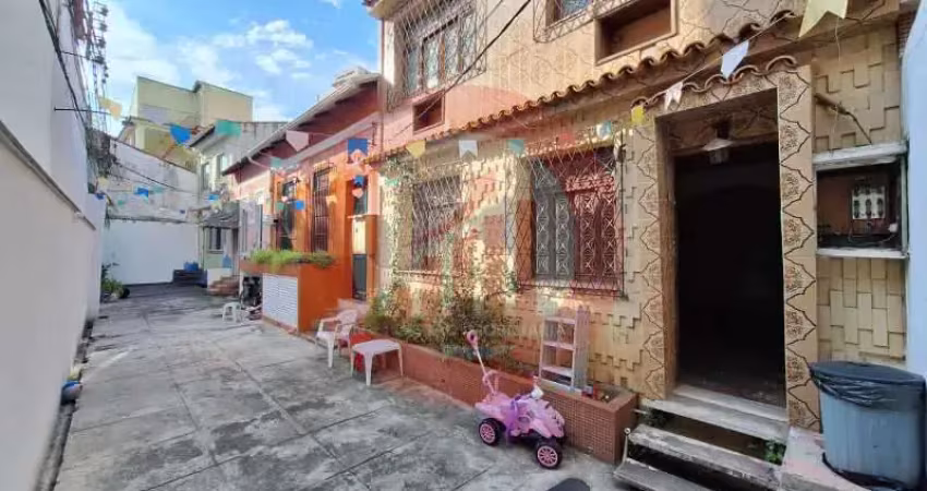 Casa com 5 quartos à venda na Rua Uberaba, Grajaú, Rio de Janeiro