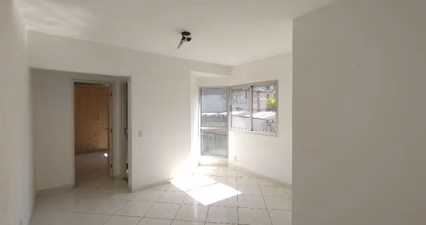 Oportunidade! apto com 01 domitório e super bem localizado!