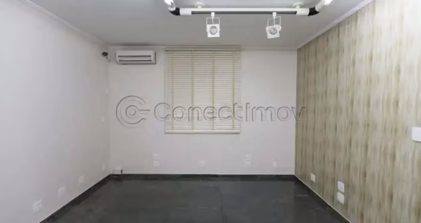 Imóvel comercial de 17m² com 02 banheiros disponível para locação - centro