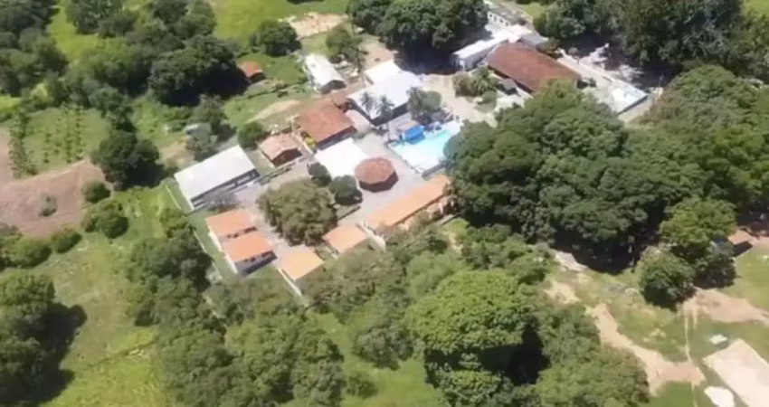 Você está á procura de um investimento excepcional no setor de hospedagem?? esta estupenda pousada em poconé, é a opção perfeita. localizada estrategicamente, apenas 54 km do trevo do lagarto.