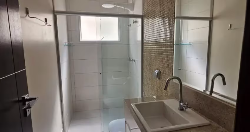 Casa com 03 suites no condominio belvedere para locacao com planejados e piscina