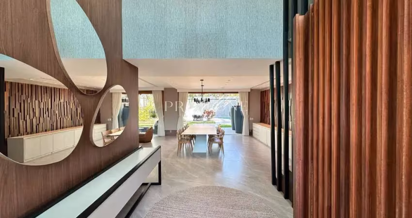 Casa triplex condomínio santa mônica jardins barra da tijuca