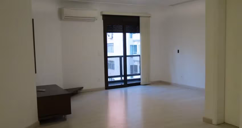 Lindo apartamento na rua bela cintra com 4 dormitórios sendo 3 suítes e 3 vagas