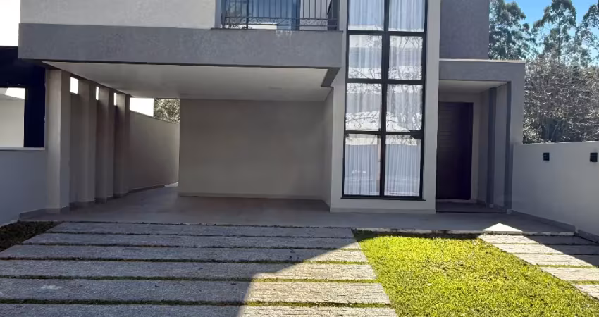 Venda - sobrado alto padrão - condomínio villa toscana-colonia dona luiza -  3 suítes – principal com closet e banheira de hidromassagem