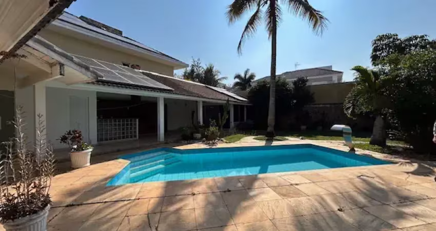 Linda casa à venda em condomínio exclusivo na barra da tijuca