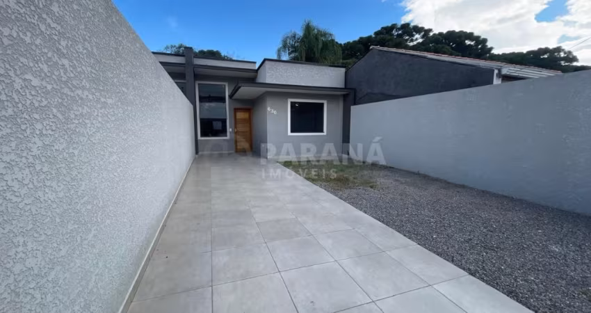 ⚜BELÍSSIMA CASA COM 3 QUARTOS, EM UM AMPLO TERRENO COM ÁREA DE LAZER PERFEITA