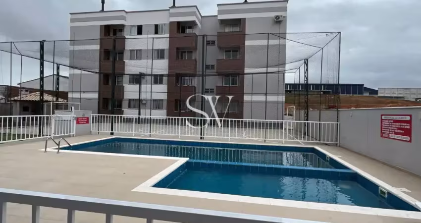 Apartamento a venda de 02 Dormitórios com sacada e churrasqueira e mobília planejada no bairro Aririú em Palhoça-SC