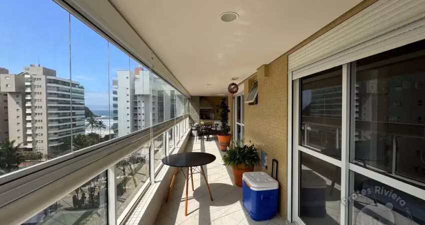 Apartamento a 50 metros da praia e vista mar em riviera