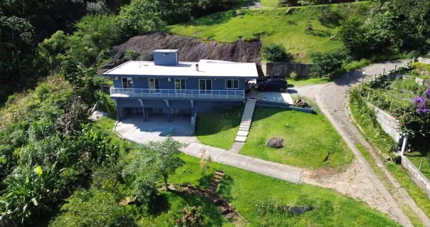 Excelente casa térrea na costa do macacu, em garopaba/sc.