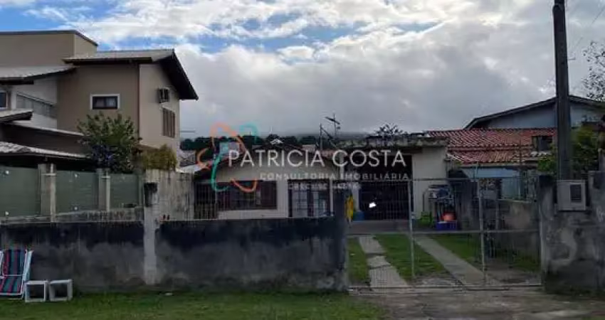 Casa com 3 quartos à venda em Ambrósio, Garopaba 