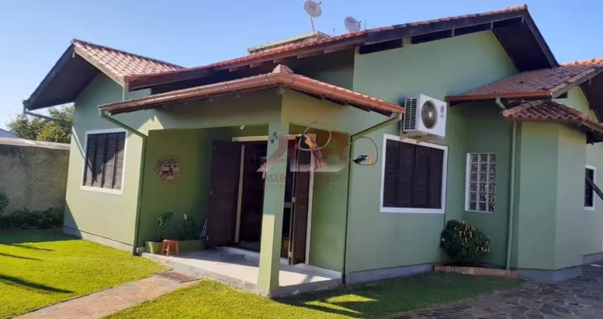 Casa  com 2 dormitórios (suíte) mais 5 apartamentos de aluguel