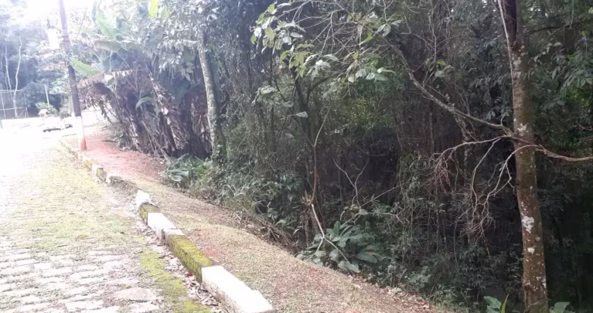 Próximo à área de lazer - quadra de tênis - churrasqueira