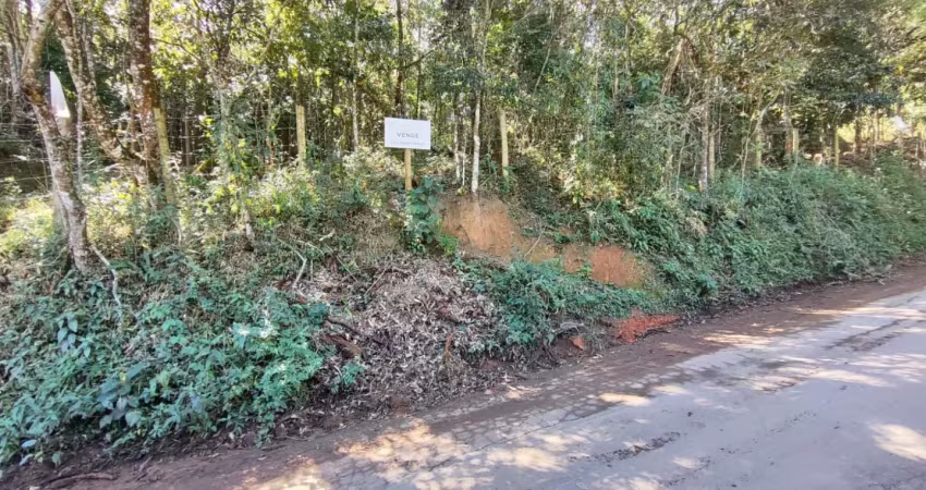 Terreno à venda na Estrada Ana Aparecida Rodrigues, 1501, Laranjeiras, Caieiras