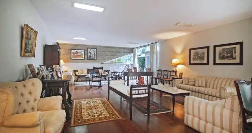 Oportrunidade - casa com 381 m², 4 quartos sendo 2 suítes à venda no bairro jardim everest.