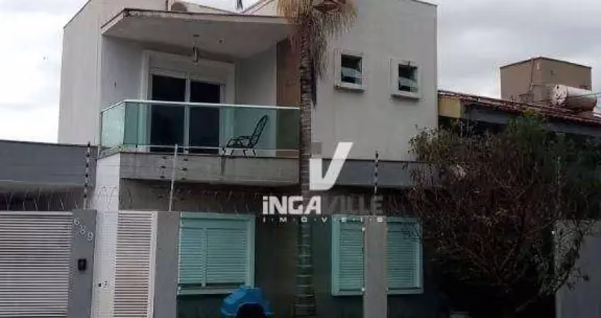 Casa com 5 quartos à venda na Rua Visconde de Nacar, 689, Zona 04, Maringá
