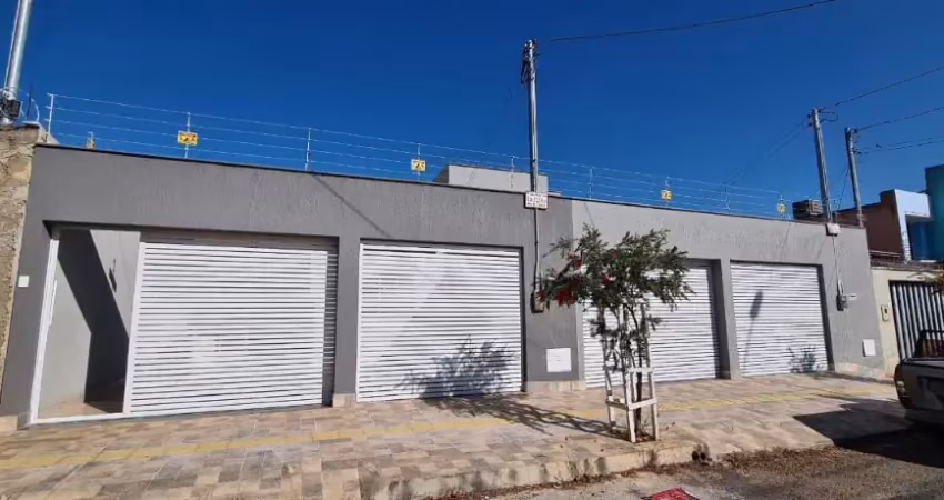 Casa com 3 quartos à venda na Rua 14, Conjunto Riviera, Goiânia
