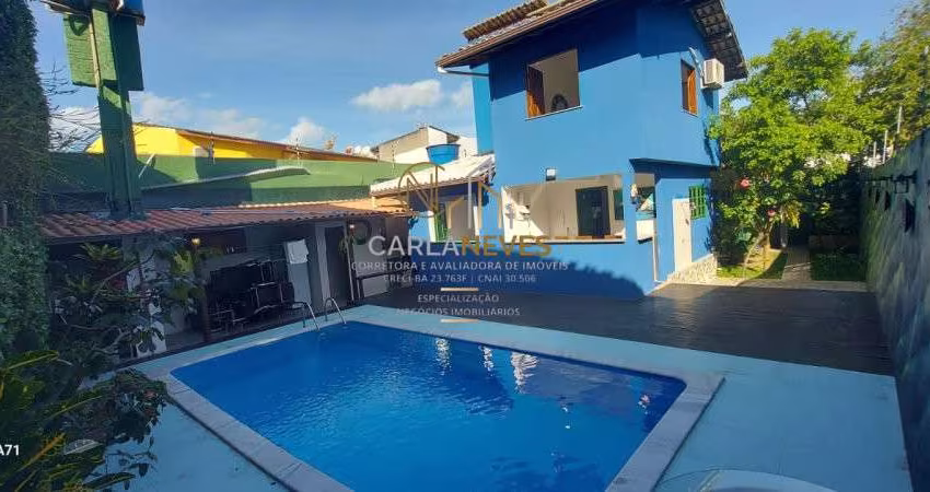 Casa 03 suítes, Piscina e Jardim