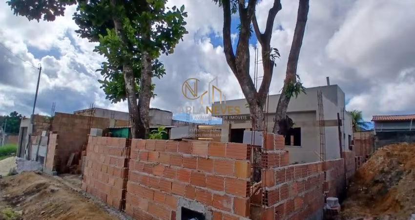 VENDO CASA - 02 Dorm. (01 Suite)