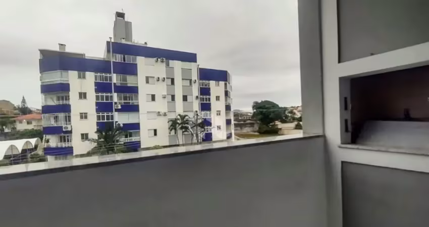 Apartamento com 3 quartos sendo 1 suíte sacada com churrasqueira  em capoeiras florianópolis