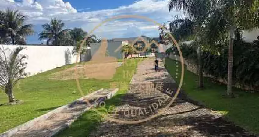 Casa de alto padrão 3.000 m² com lazer completo e piscina