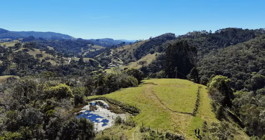 Terreno com vista cinematográfica em invernadinha rancho queimado, 1.5 hectares