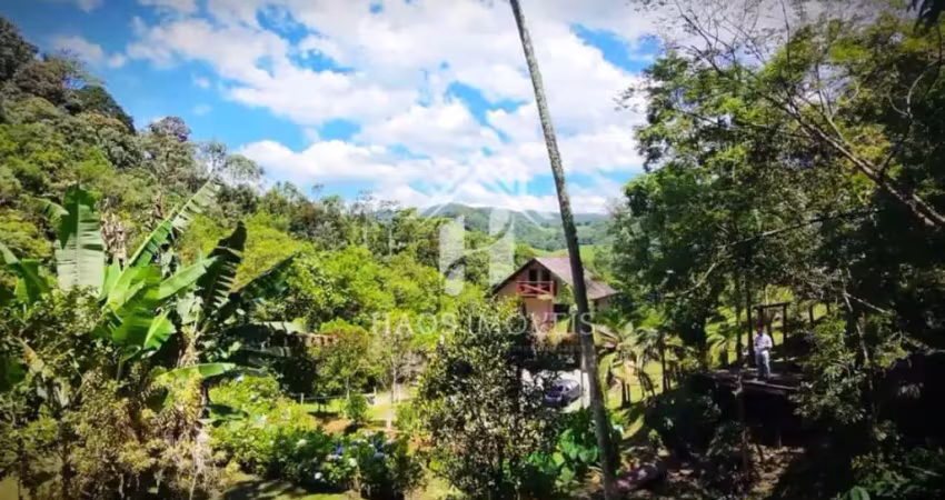 Chácara / sítio com 3 quartos à venda na Estrada Geral, 1, Estrada Rio Do Cedro, Águas Mornas