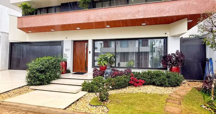Casa em condomínio fechado com 4 quartos à venda na Rodovia Jornalista Maurício Sirotsky Sobrinho, 5057, Jurerê, Florianópolis