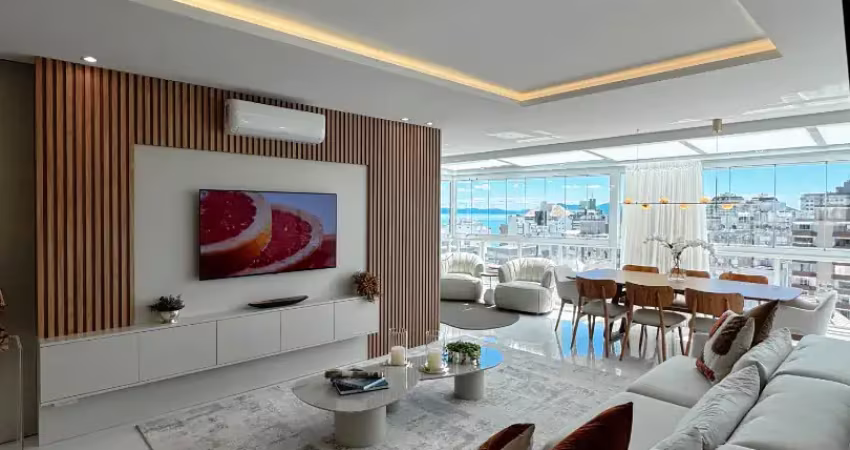 Cobertura de luxo na beira-mar norte – modernidade, sofisticação e vista deslumbrante
