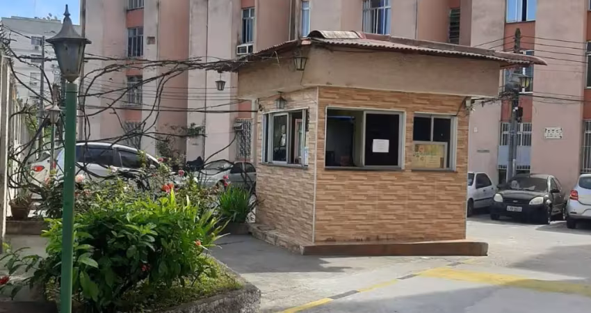 Apartamento para comprar com 45 m², 2 quartos, 1 banheiro e 1 vaga na garagem