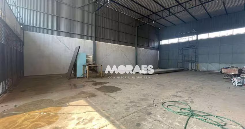 Barracão/galpão para alugar, 550 m² por r$ 8.000/mês - parque bauru - bauru/sp