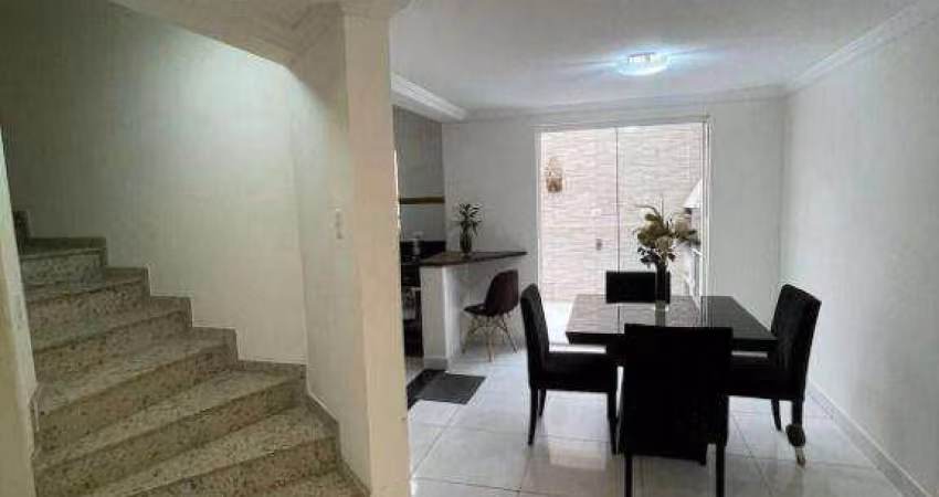 Sobrado com 4 dormitórios à venda, 139 m² por R$ 678.000,00 - Xaxim - Curitiba/PR