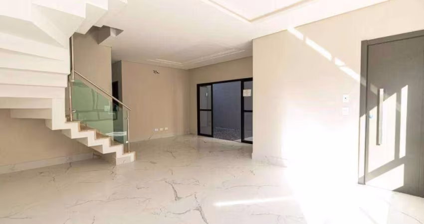 Sobrado com 3 dormitórios à venda, 129 m² por R$ 899.000,00 - Água Verde - Curitiba/PR