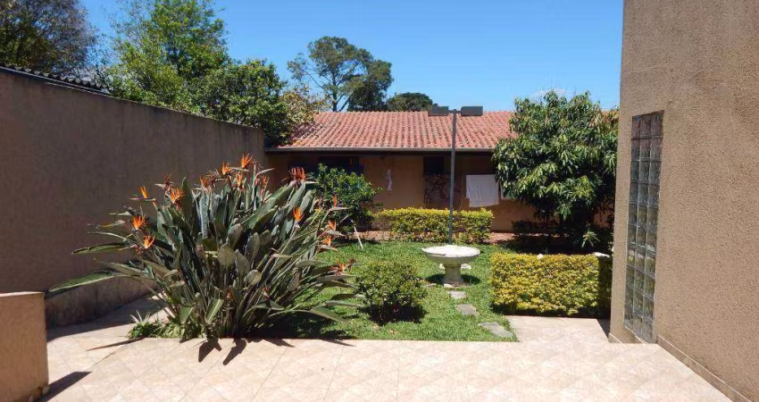 Casa com 4 dormitórios à venda, 350 m² por R$ 1.150.000,00 - Portão - Curitiba/PR
