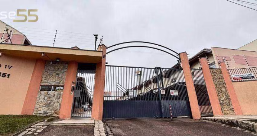 Sobrado - 2 Quartos e 2 Vagas de Garagem - Em Condomínio no Xaxim