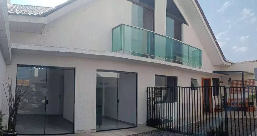 Sobrado com 4 dormitórios à venda, 252 m² por r$ 850.000 - pinheirinho - curitiba/pr
