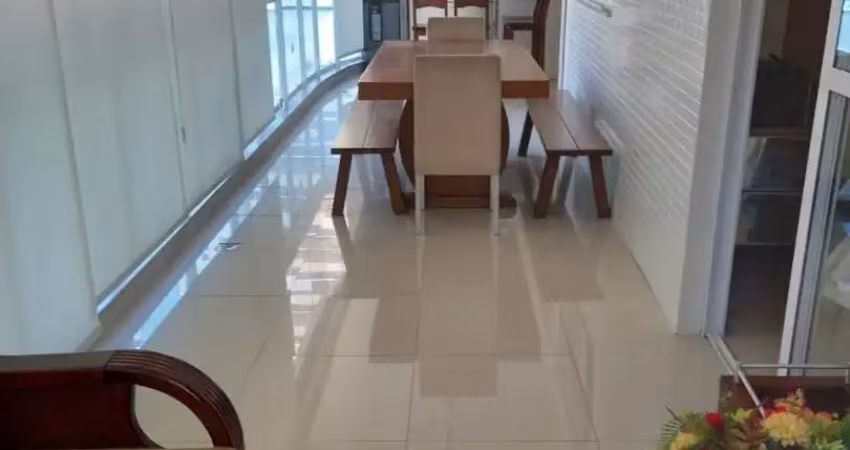 Lindo apartamento de 04 quartos na praia da costa com varanda e lazer completo!