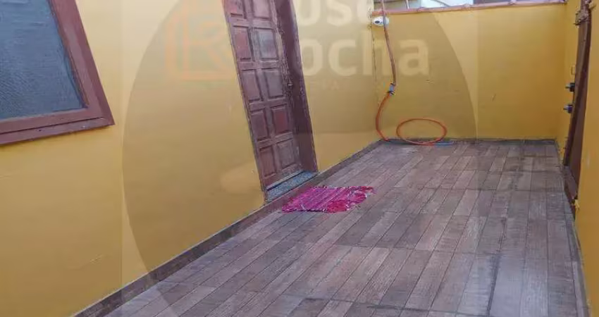 Casa com 2 quartos para alugar no Jardim Peró, Cabo Frio 