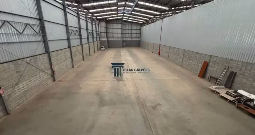Galpão com docas para alugar com 1.650 m²  em sabará - mg.